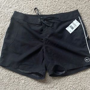 O’Neill Girl’s Size 3 Black Board Shorts 5”. NWT